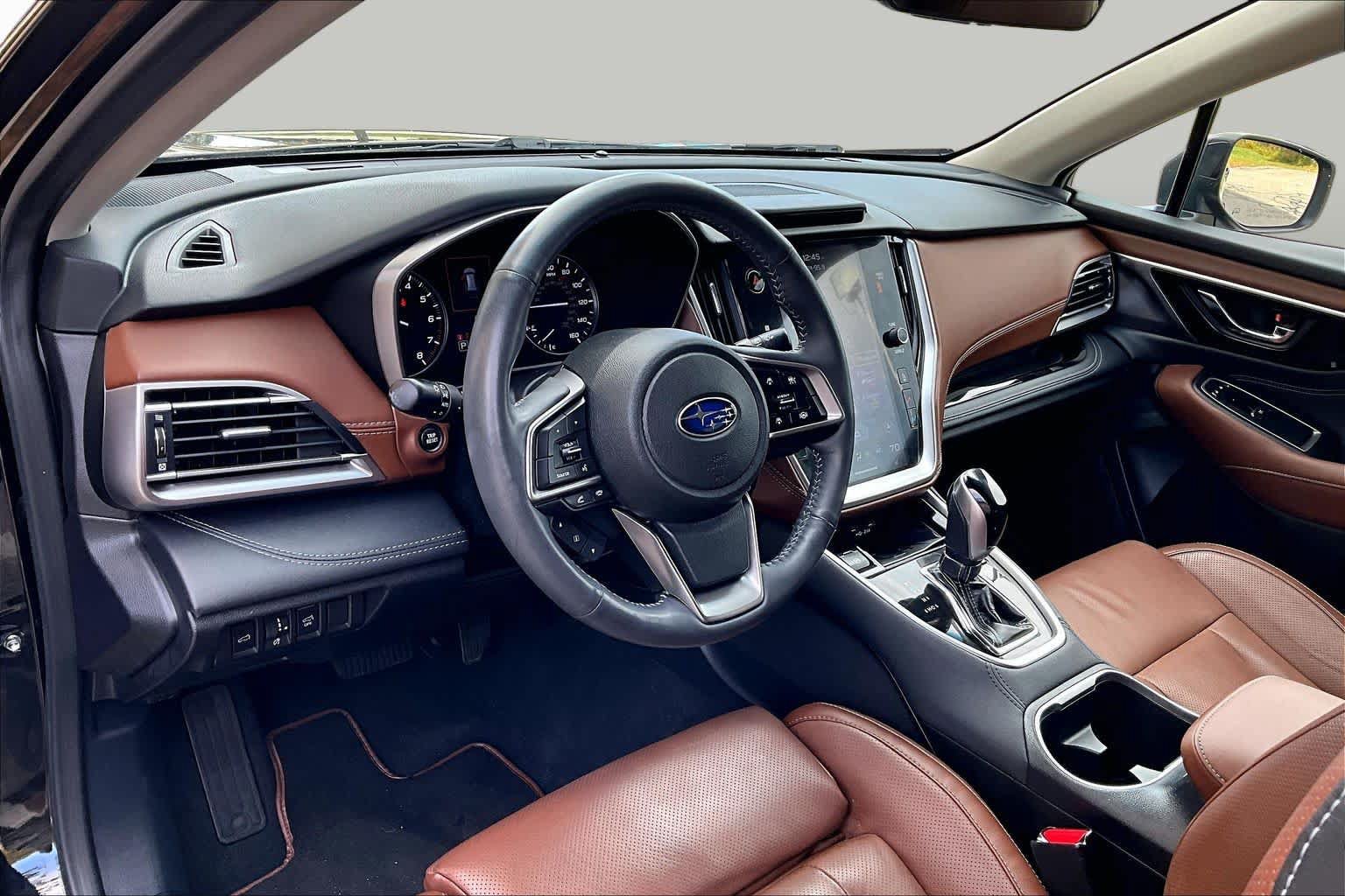 Used 2020 Subaru Outback Touring XT AWD/4WD image 18