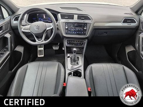 Used 2023 Volkswagen Tiguan SE R-Line FWD image 18