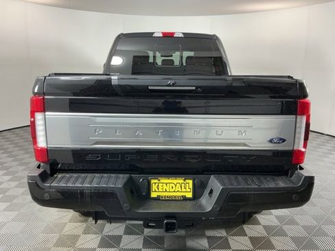 Used 2019 Ford F350 Platinum w/ Platinum Ultimate Package image 5