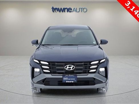Used 2025 Hyundai Tucson SE image 8