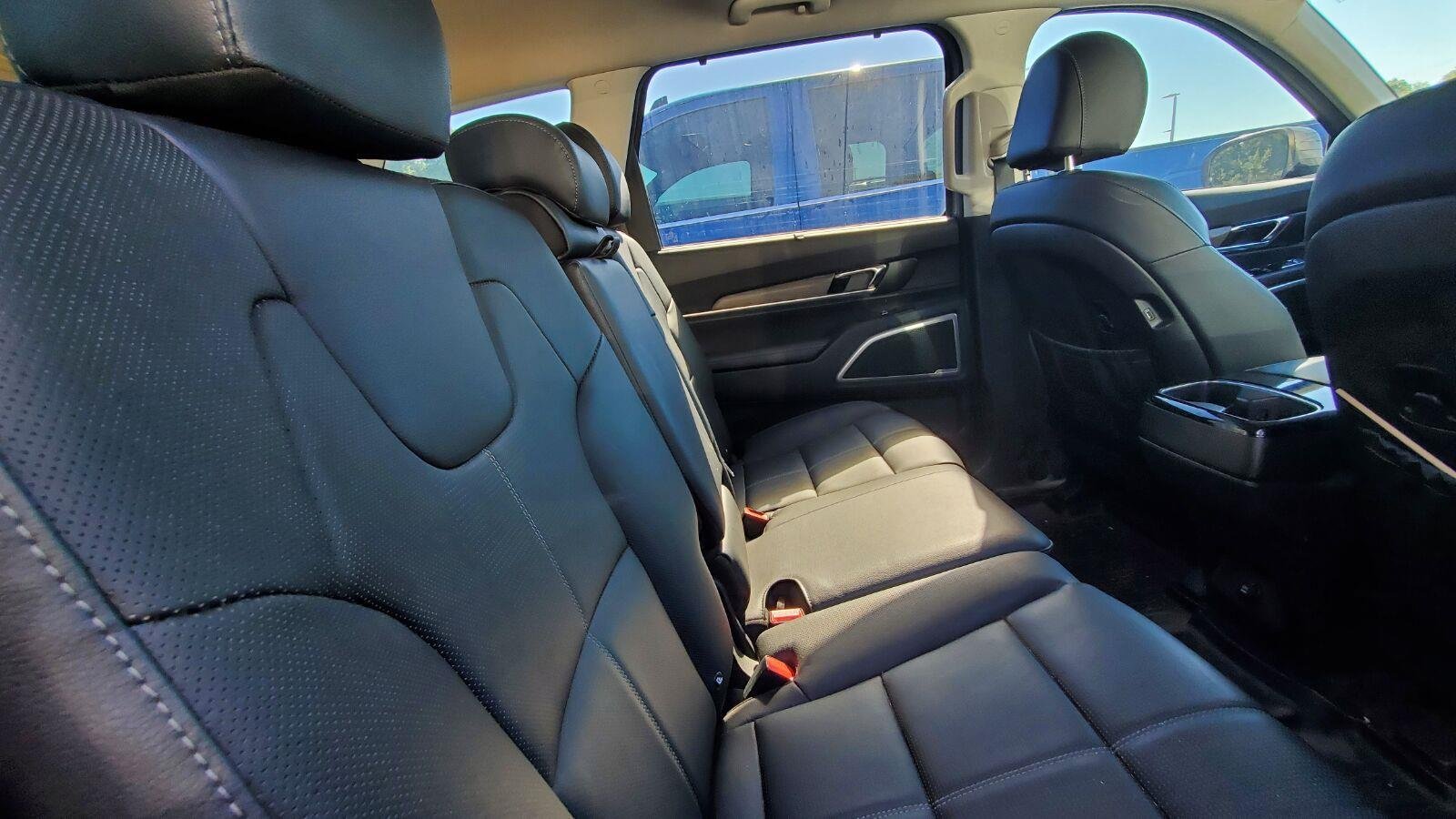 Used 2021 Kia Telluride EX FWD image 6