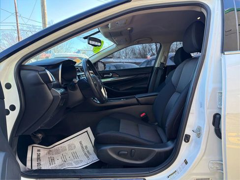 Used 2019 Nissan Maxima 3.5 S w/ Floor Mat Group image 9