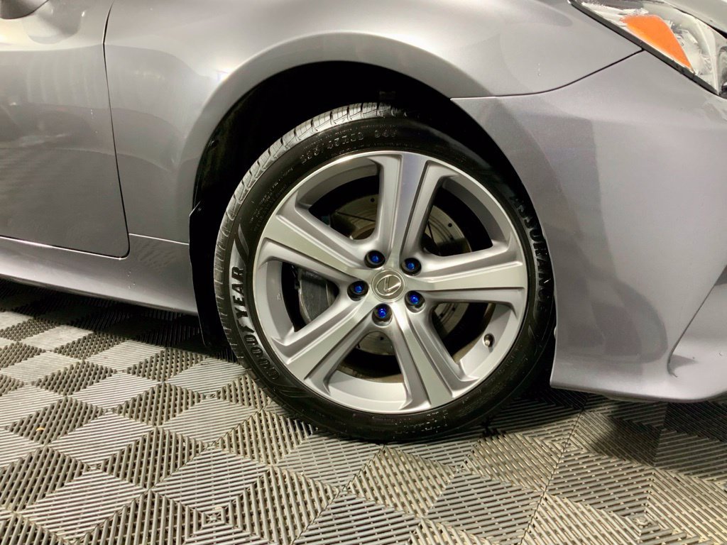 Used 2015 Lexus RC 350 AWD w/ Navigation System Package image 28