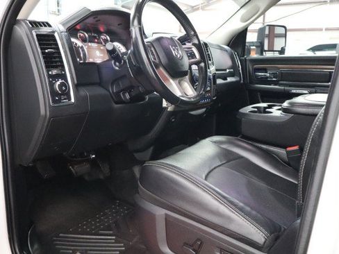 Used 2018 RAM 2500 Laramie AWD/4WD image 34