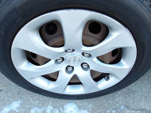 Used 2011 MAZDA MAZDA3 i Sport image 24