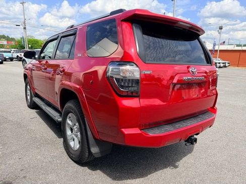 Used 2021 Toyota 4Runner SR5 RWD image 5