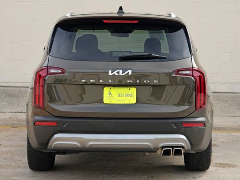 Used 2022 Kia Telluride EX w/ EX Premium Package FWD image 52