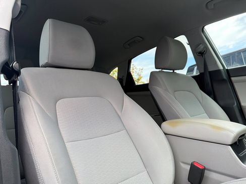 Used 2020 Hyundai Tucson Value FWD image 20