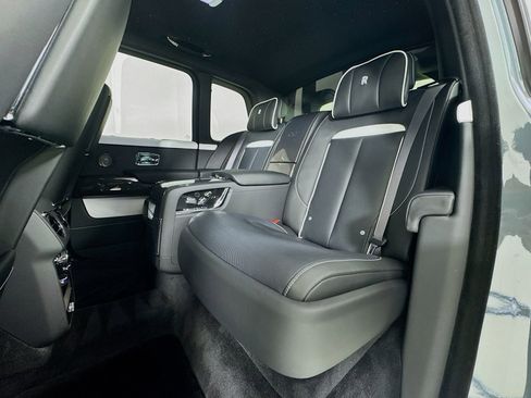 New 2026 Rolls-Royce Cullinan Black Badge AWD/4WD image 24