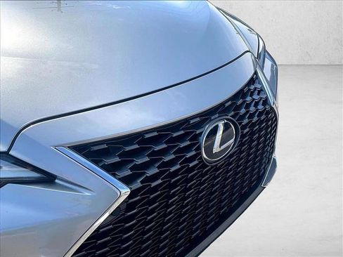 Used 2023 Lexus IS 300 w/ Comfort Package RWD image 27