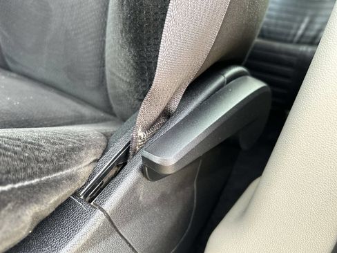 Used 2016 Dodge Grand Caravan American Value Package image 10