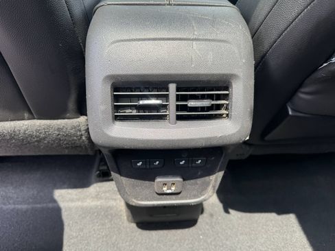 Used 2023 GMC Terrain Denali w/ Denali Premium Package AWD/4WD image 15