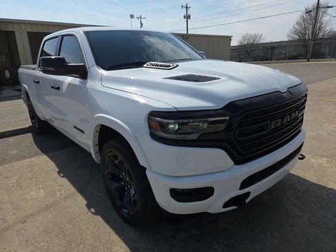 Used 2024 RAM 1500 Limited image 2
