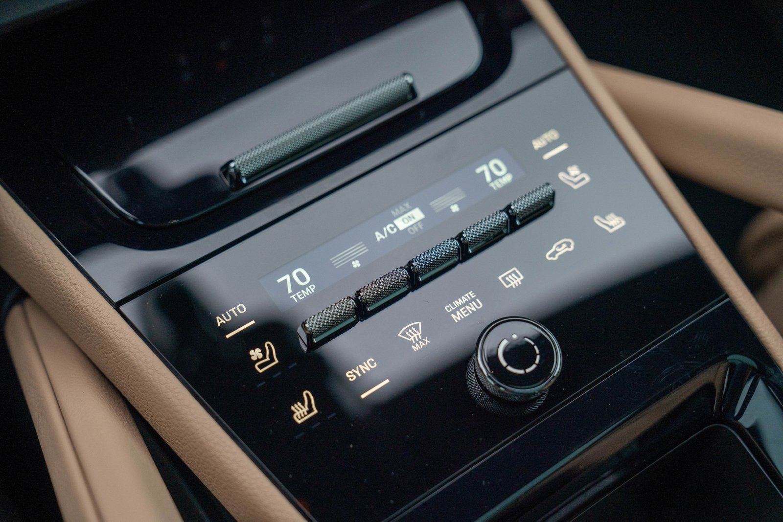 Certified 2026 Porsche Cayenne AWD/4WD image 19