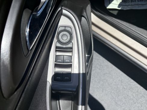 Used 2023 Chevrolet Malibu LT FWD image 15