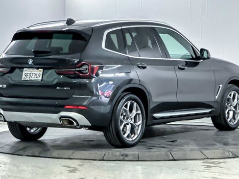 Used 2023 BMW X3 xDrive30i w/ Convenience Package image 2