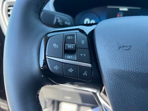 Certified 2023 Ford Escape Active w/ Tech Pack #2 AWD/4WD image 10