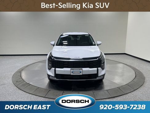 New 2026 Kia Sportage LX image 2
