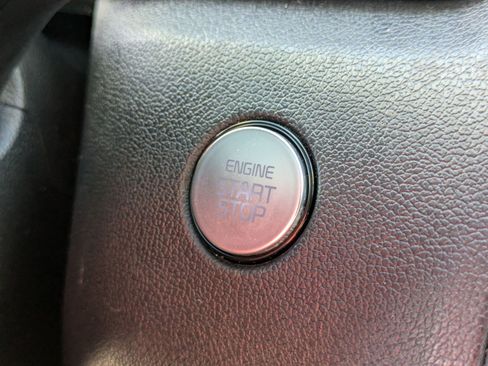 Used 2023 Kia Sorento SX Prestige image 22