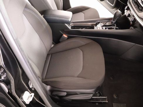 Used 2025 Jeep Compass Sport image 12