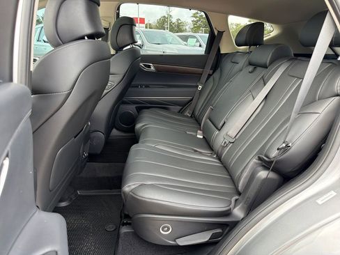 Used 2025 Genesis GV80 2.5T Select image 27