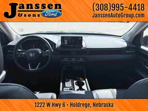 Used 2025 Honda Pilot EX-L image 29