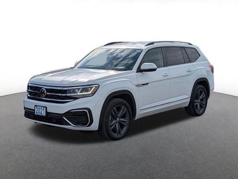 Used 2021 Volkswagen Atlas SE image 5
