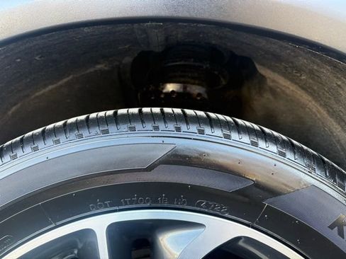 Certified 2023 Buick Encore GX Select image 12