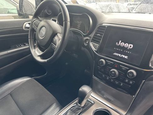 Used 2021 Jeep Grand Cherokee Laredo X AWD/4WD image 36