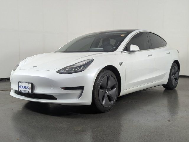 Used 2020 Tesla Model 3 Standard Range Plus RWD image 4