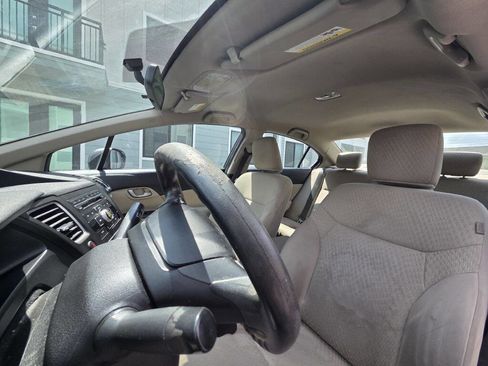 Used 2014 Honda Civic LX image 19