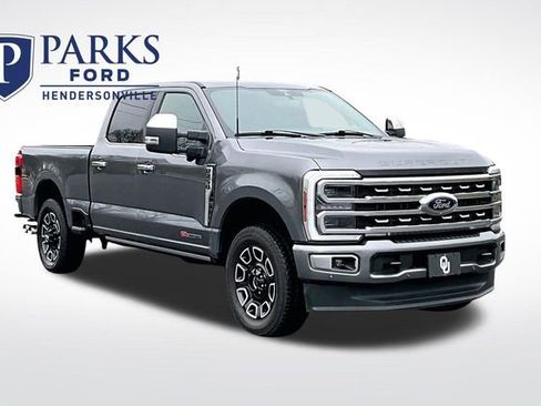 Used 2024 Ford F250 Platinum image 1