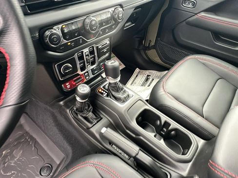 New 2026 Jeep Wrangler Unlimited Rubicon 392 image 26