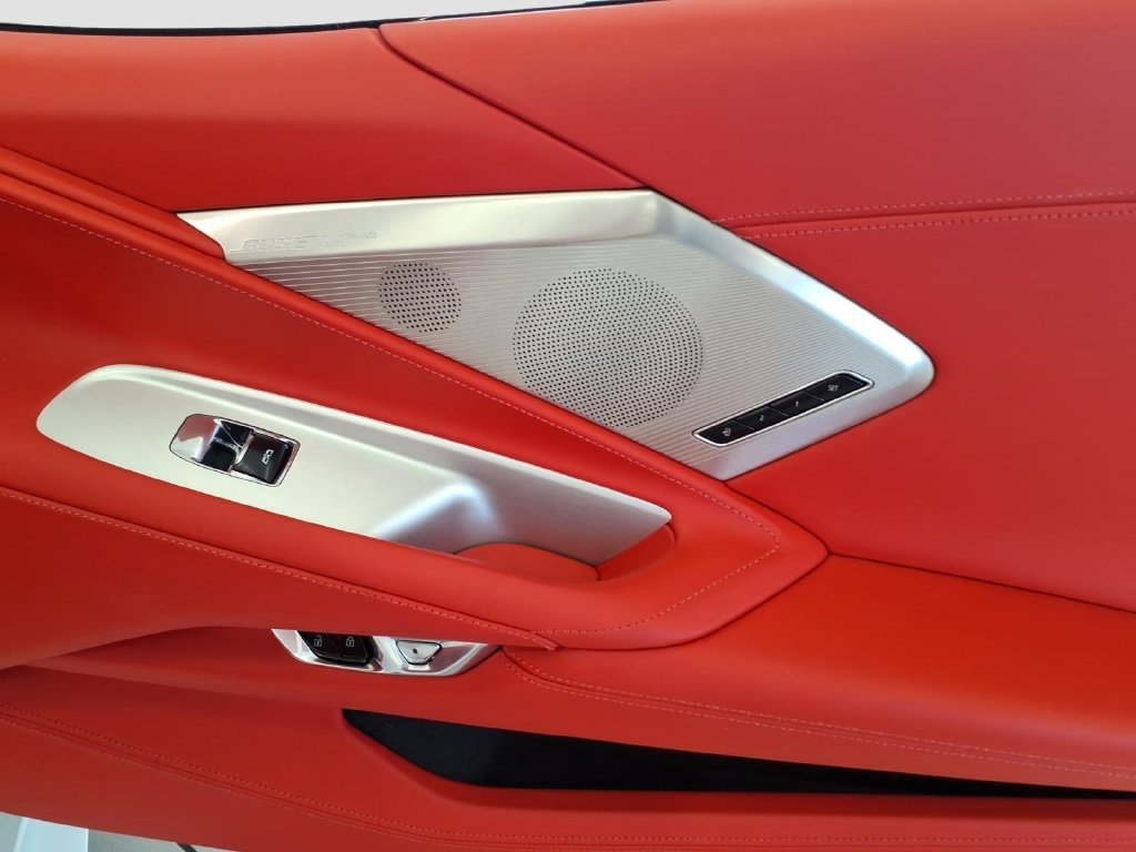Used 2026 Chevrolet Corvette Stingray Premium Conv w/ Z51 Performance Package RWD image 11