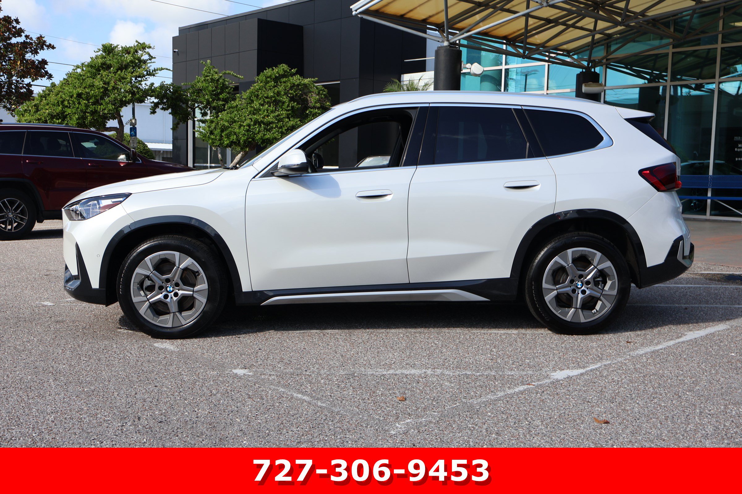 Used 2026 BMW X1 xDrive28i AWD/4WD image 6