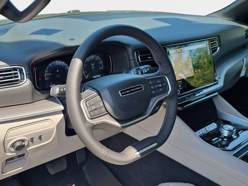 New 2026 Jeep Grand Wagoneer 4WD image 31