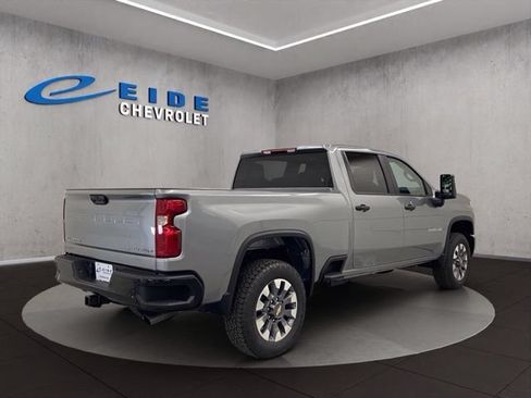 New 2026 Chevrolet Silverado 2500 Custom w/ Custom Value Package AWD/4WD image 8
