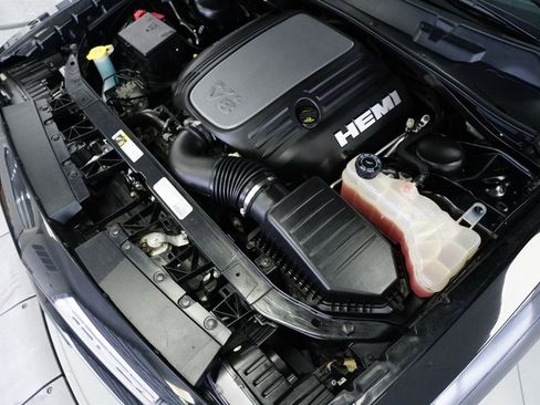 Used 2015 Dodge Challenger R/T w/ Quick Order Package 22B R/T image 25