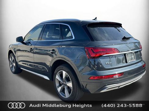 Used 2023 Audi Q5 2.0T Premium w/ Convenience Package AWD/4WD image 8
