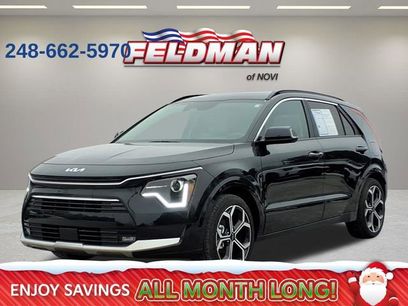 Used 2024 Kia Niro EX Touring