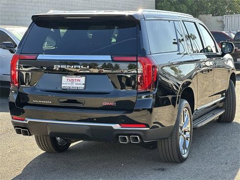 New 2026 GMC Yukon XL Denali image 4