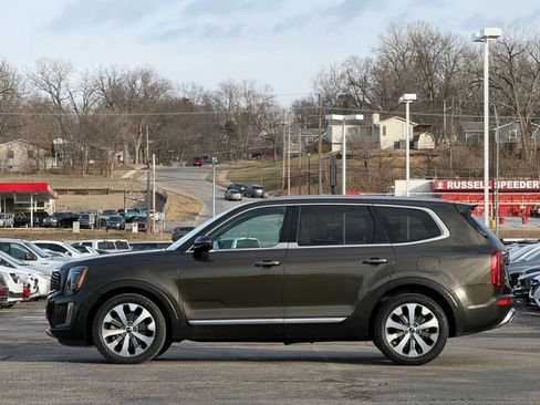 Used 2021 Kia Telluride S image 6