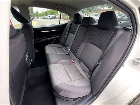 Used 2025 Toyota Camry LE FWD image 30