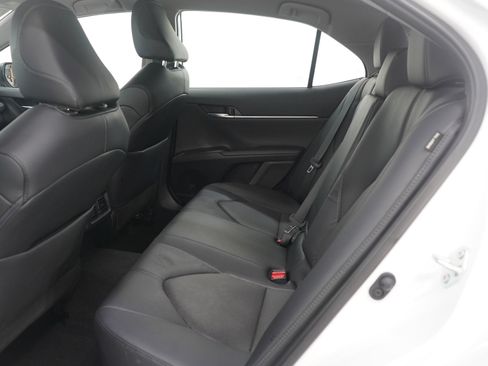 Used 2024 Toyota Camry XLE w/ Cold Weather Package image 13