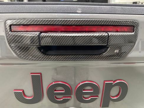 Used 2020 Jeep Gladiator Rubicon image 71