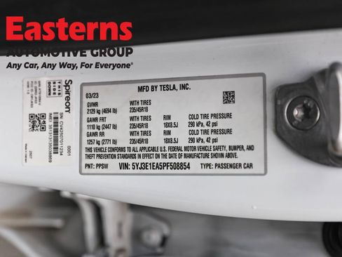 Used 2023 Tesla Model 3 Standard Range image 32