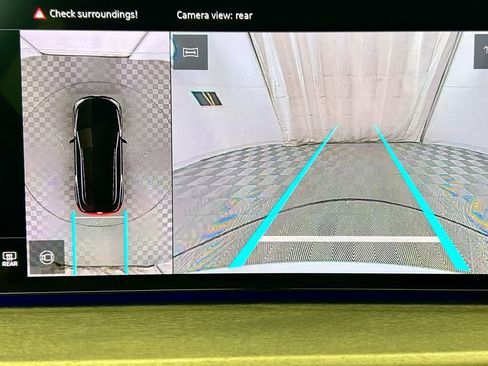 Used 2025 Audi Q5 Premium Plus w/ Premium Plus image 15