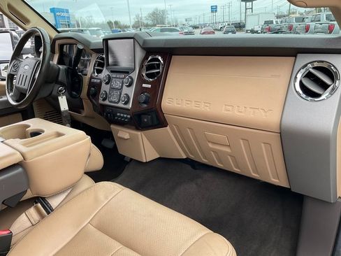 Used 2016 Ford F250 Lariat w/ Chrome Package image 20