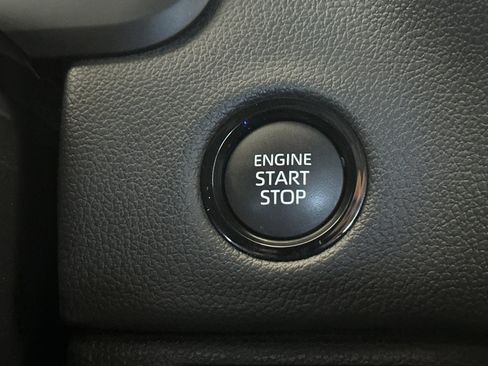 Certified 2026 Toyota Tundra Limited AWD/4WD image 20
