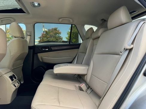 Used 2019 Subaru Outback 2.5i Limited w/ Popular Package #2 AWD/4WD image 19